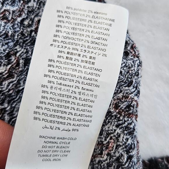 Michael Kors Peek a Boo Halter Neck Flutter Sleeve Blouse Size Medium Paisley - Picture 9 of 11